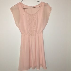 LUSH XS light pink flower dress